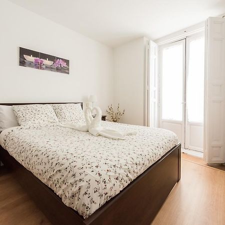 Sol Mayor Apartment Мадрид Екстер'єр фото